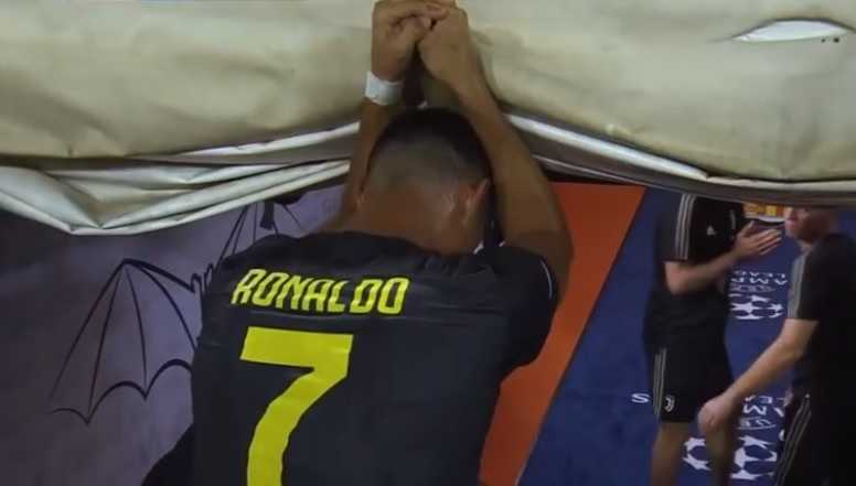 Cristiano Ronaldo espulsione vs Valencia Foto screenshot You Tube