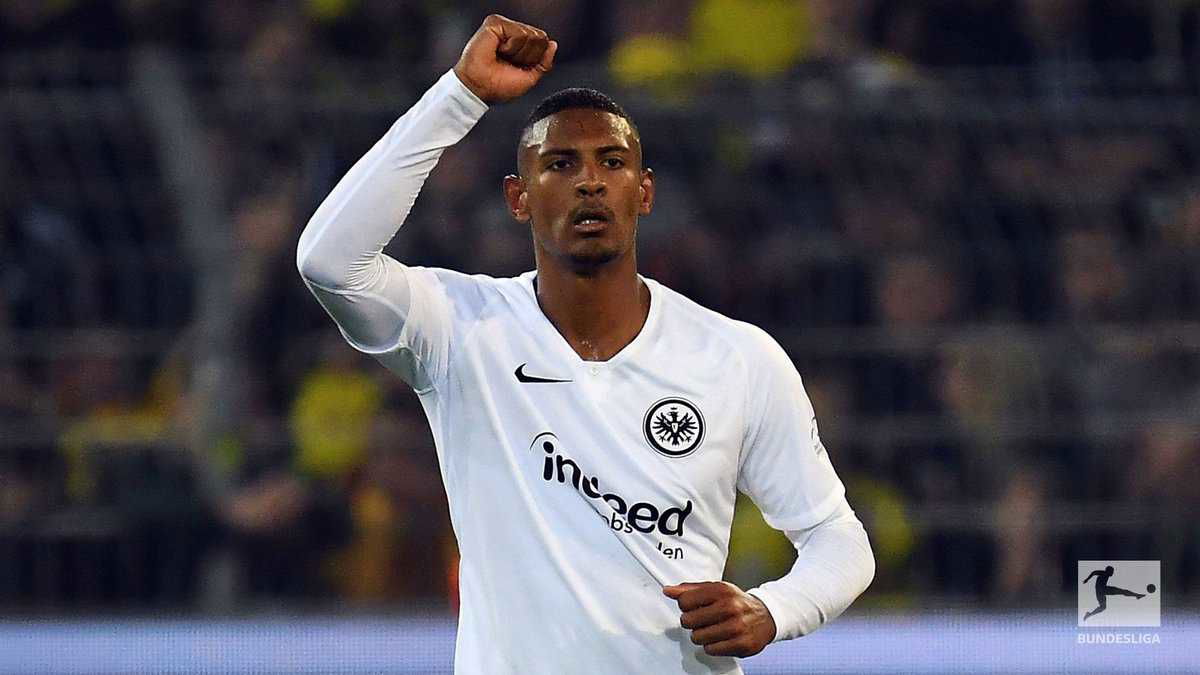 Il neo acquisto Haller fuori dalla lista EUFA dell’Ajax per errore article-post
