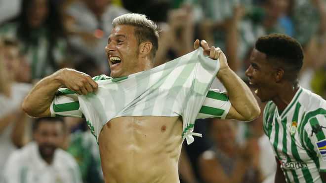 Joaquin, il padre: “Nel 2006 doveva andare al Chelsea per 36 milioni. Poi…” preview