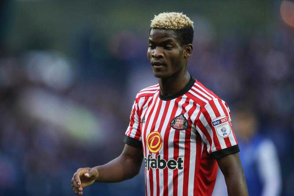 Ndong, che incubo: da acquisto più caro del Sunderland al licenziamento per violazione del contratto article-post