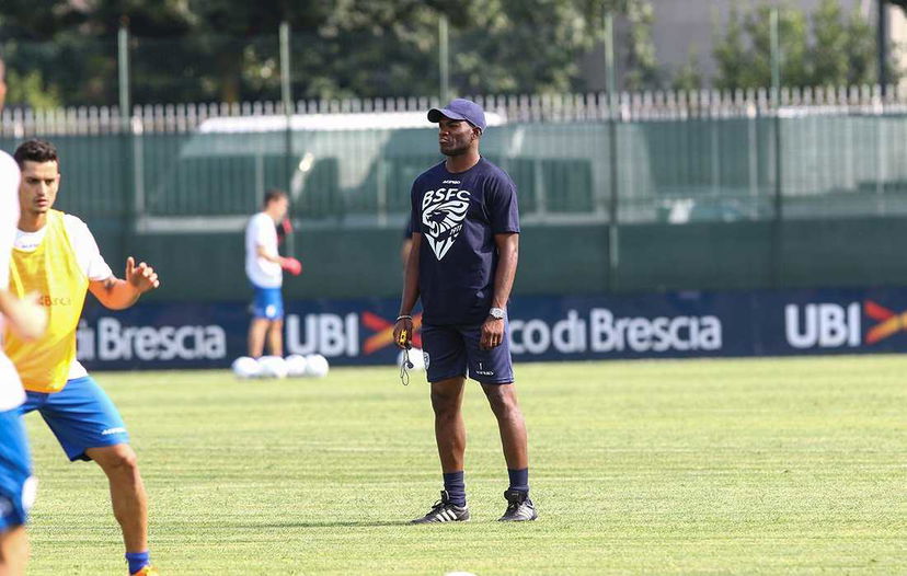 Ufficiale: David Suazo torna in panchina. Allenerà il Carbonia preview