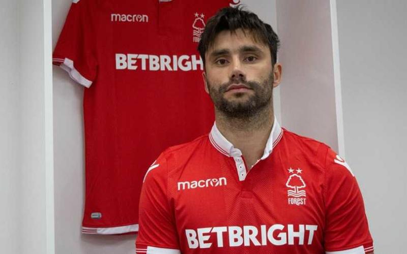 Yacob Claudio annuncio Nottingham Forest