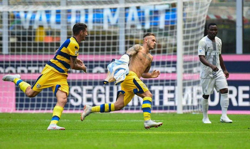 SINISTRO CHIRURGICO, PERSONALITÀ E TRAFILA NERAZZURRA: IL PARMA SI GODE DIMARCO preview