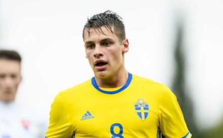 170914 Sveriges Kevin Ackermann under P16 landskampen i fotboll mellan Sverige och Slovakien den 14 september 2017 i Piteå.
Foto: Peter Skaugvold / BILDBYRÅN / Cop 116