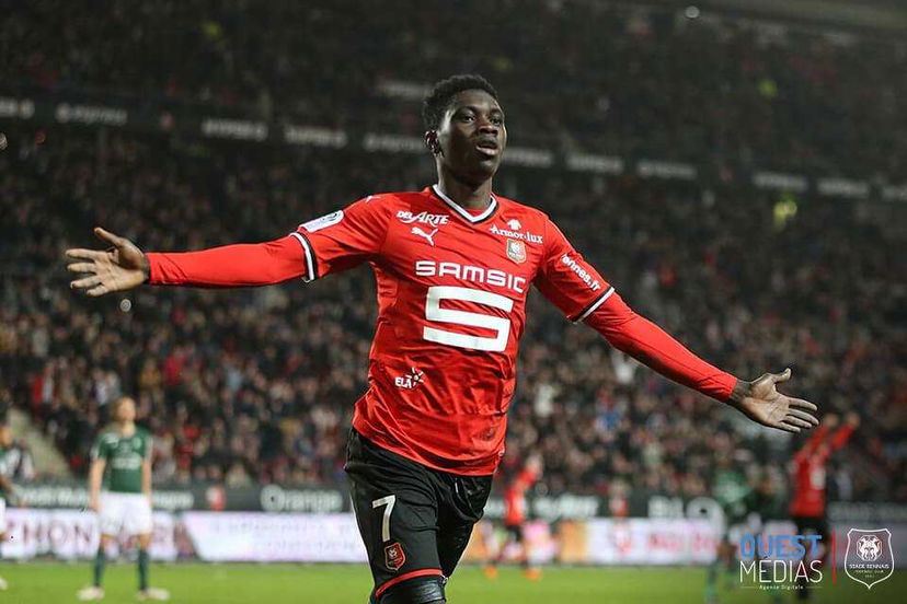CLASSE PURA E UN NO AL BARÇA: SARR, TALENTO DEL RENNES CHE STUDIA DA ETO’O preview