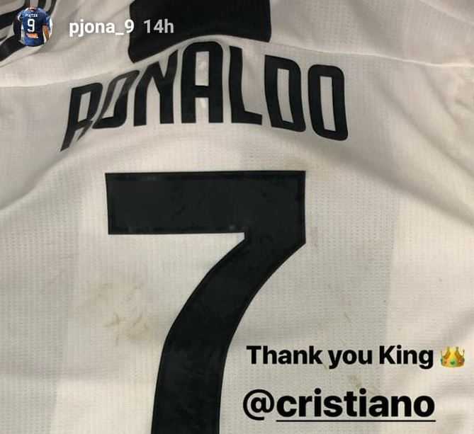 Piatek scambia la maglia con Ronaldo: “Grazie Re Cristiano” preview