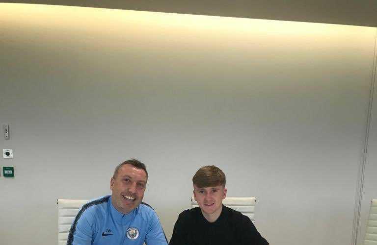 Doyle Tommy rinnovo Manchester City Twitter