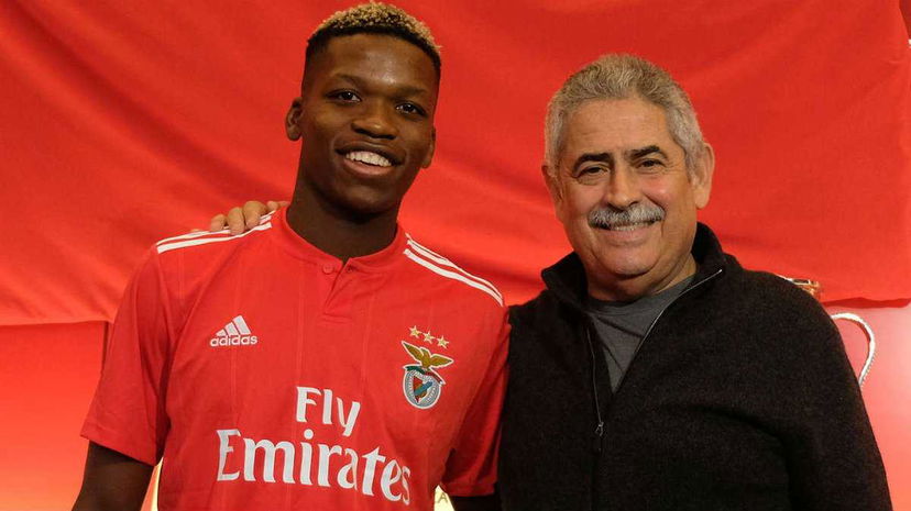 Ufficiale: Benfica, blindato fino al 2023 Florentino Luis preview