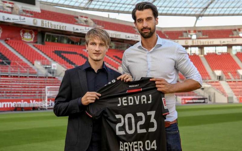 Jedvaj Twitter Bayer Leverkusen