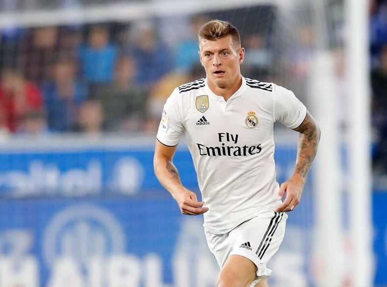 Real, si ferma Kroos per un affaticamento muscolare preview