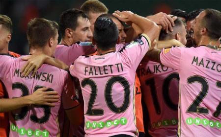 Palermo esultanza vs Crotone Palermo Twitter
