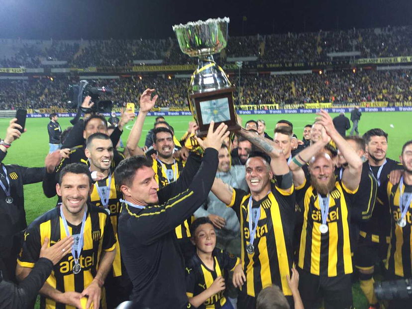 Peñarol campione d’Uruguay. Quanta Italia: da Diego Lopez a Lores Varela passando per Gargano preview