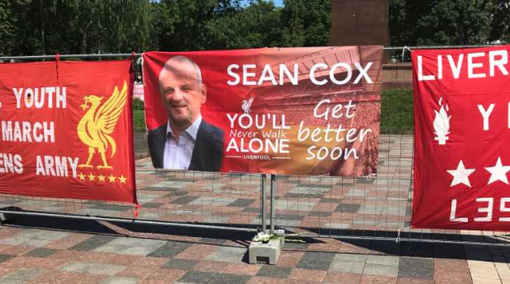 Sean Cox strisiconi Liverpool Foto MIrror