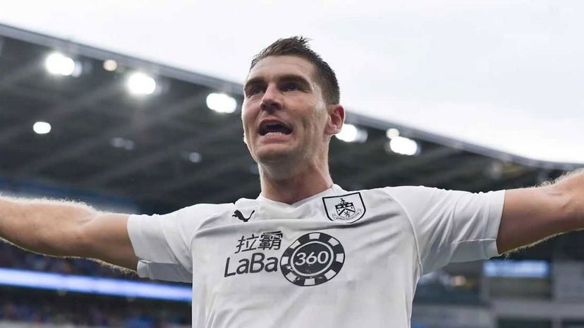 Il Burnley blinda Vokes: è ufficiale il rinnovo fino al 2021 preview