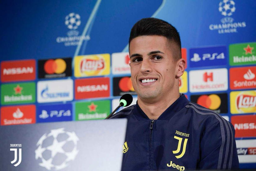 La notte di Cancelo: dal Valencia alla Juve andando sempre di corsa preview