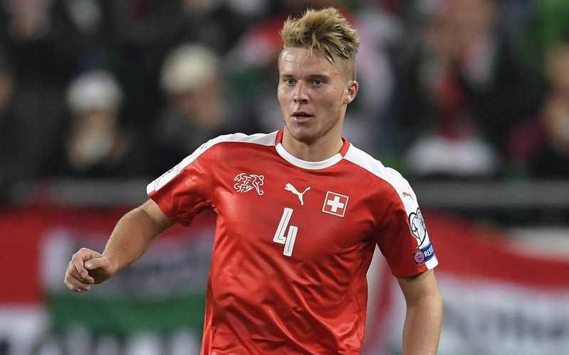 Elvedi Svizzera Foto Gladbach sito ufficiale