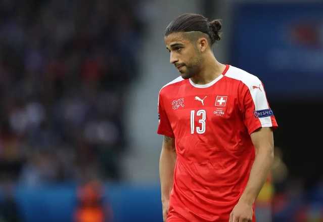 Svizzera, problemi per Rodriguez: il milanista sostituito al 45′ per dolori muscolari preview