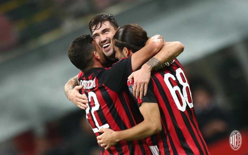 Romagnoli esultanza Milan Twitter