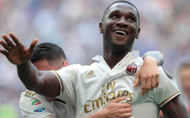 Zapata Cristian Milan Foto colombias