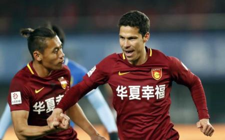 hernanes parma