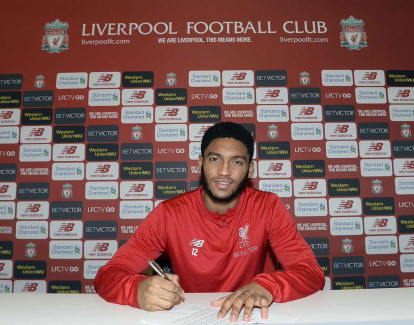 Il Liverpool blinda Joe Gomez: è ufficiale il rinnovo fino al 2024. La foto preview