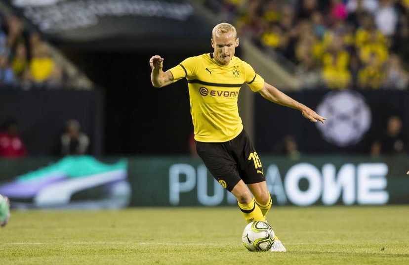 Ufficiale: Dortmund, ceduto Rode all’Eintracht. Il comunicato preview