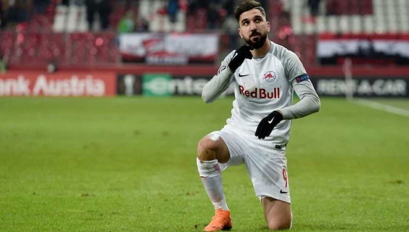 Ufficiale: Siviglia, colpo Dabbur dal Salisburgo. Arriverà a luglio preview