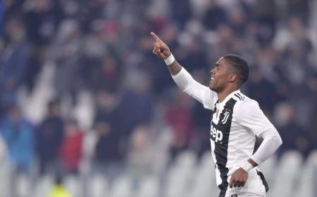 Douglas Costa Twitter uff Juve