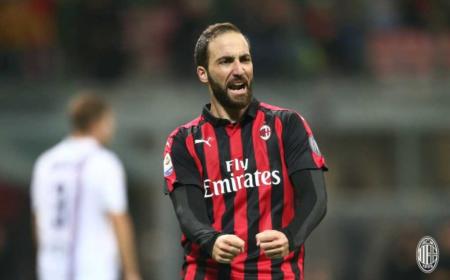 Higuain sito uff Milan