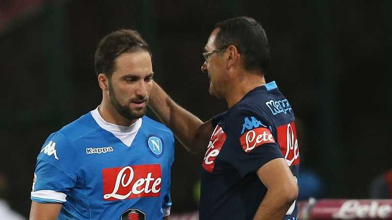 Pipita e il Comandante a sfondo Blues: quando il rapporto non è fatto solo di… gol preview