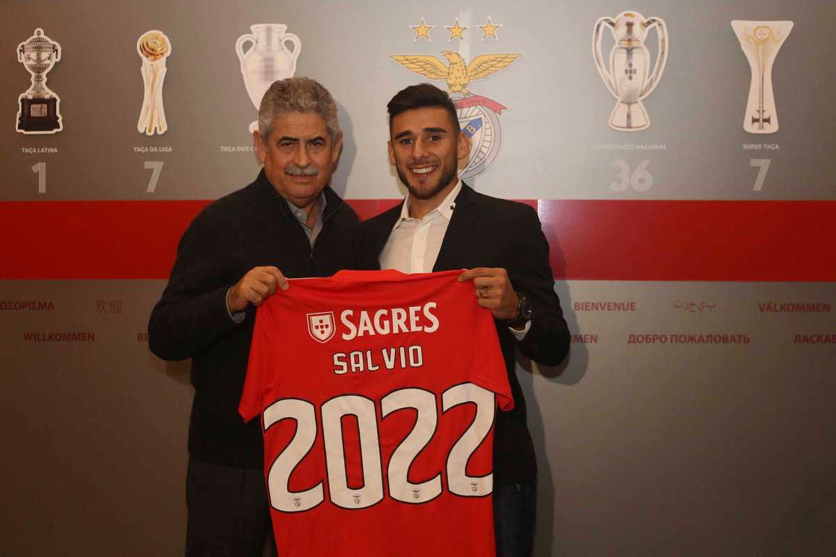Benfica, blindato Salvio fino al 2022. È ufficiale article-post