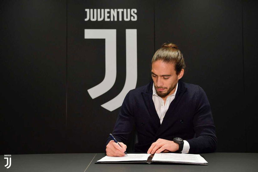 Caceres: “Torno a vestire la maglia del mio cuore, la Juve è casa mia” preview