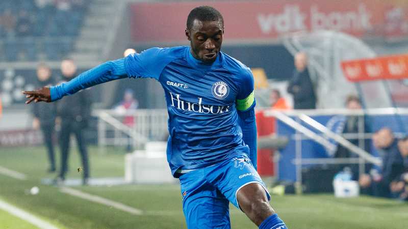 Gent, è ufficiale il rinnovo biennale di capitan Asare preview