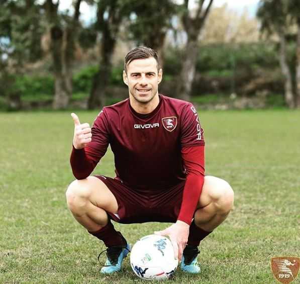 Calaiò lascia il calcio giocato: l’annuncio della Salernitana preview