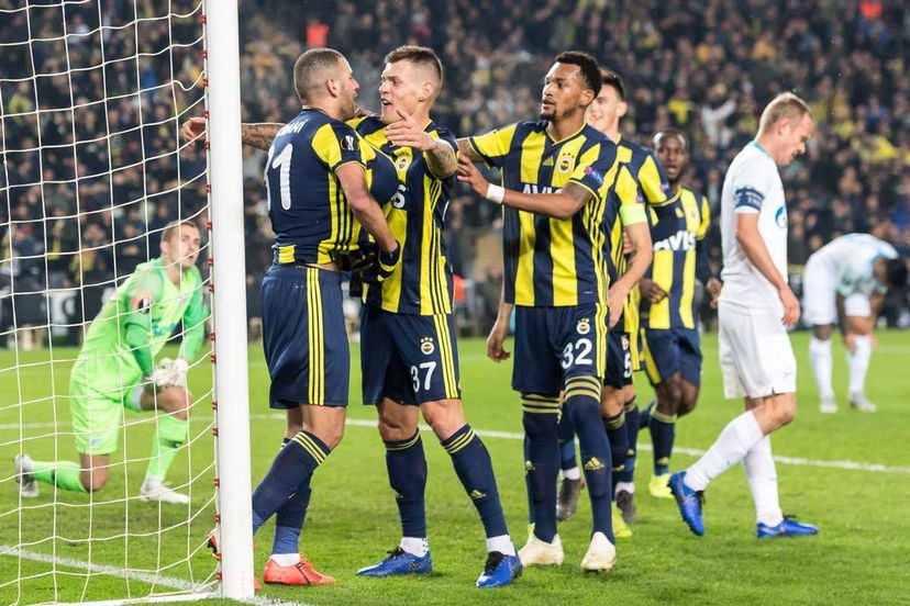 Europa League: Slimani lancia il Fenerbahce, Zenit piegato 1-0 preview