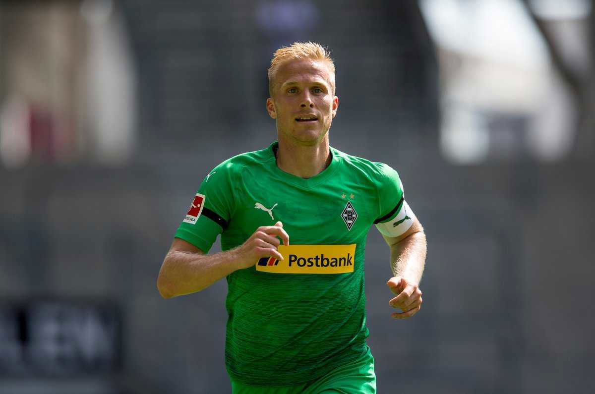 Borussia, rinnova l’esperto Wendt: è ufficiale la firma fino al 2021 article-post