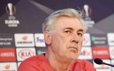 Ancelotti Twitter uff Napoli