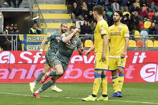 Foto Fabrizio Corradetti / LaPresse
10 marzo 2019 Frosinone, Italia
Sport Calcio
Frosinone vs Torino - Campionato di calcio Serie A TIM 2018/2019 - Stadio Benito Stirpe
Nella foto: esultanza di Andrea Belotti
Photo Fabrizio Corradetti/LaPresse
March 10st, 2019 Frosinone, Italy
Sport Soccer
Frosinone vs Torino - Italian Football Championship League A TIM 2018/2019 - Benito Stirpe stadium.
In the pic: Andrea Belotti celebrates