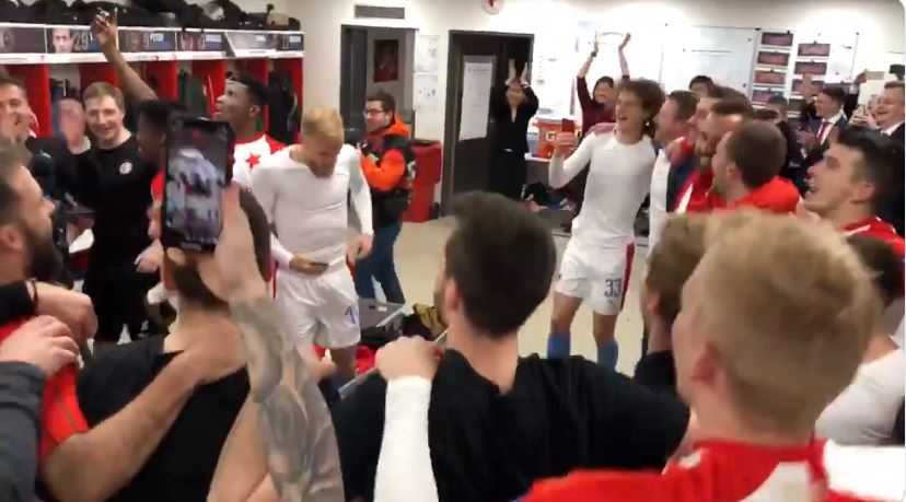 Slavia Praga ai quarti di Europa League: che festa nello spogliatoio! Il video article-post