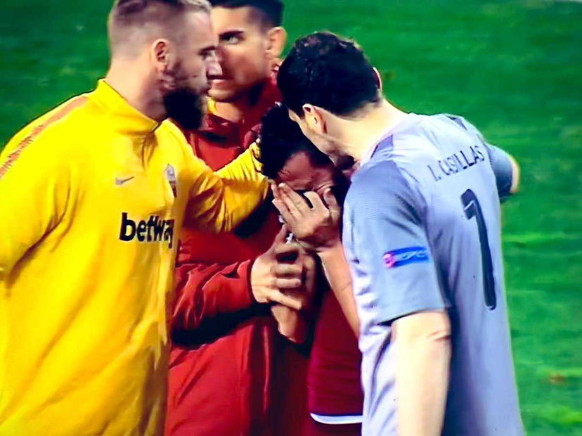 Florenzi, le lacrime al triplice fischio e l’abbraccio di Casillas preview