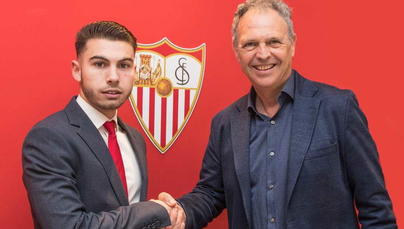 Siviglia, blindato il baby José Lara: è ufficiale il rinnovo fino al 2023 preview