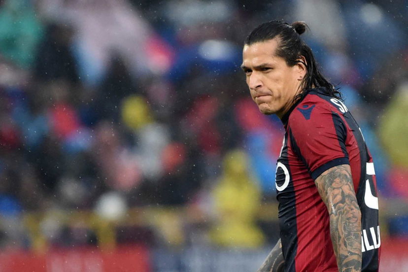 Bologna, quattro mesi di stop per Santander. Il giocatore sarà operato al ginocchio. preview