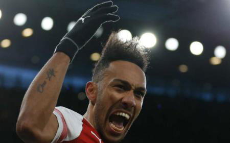aubameyang twitter uff Arsenal