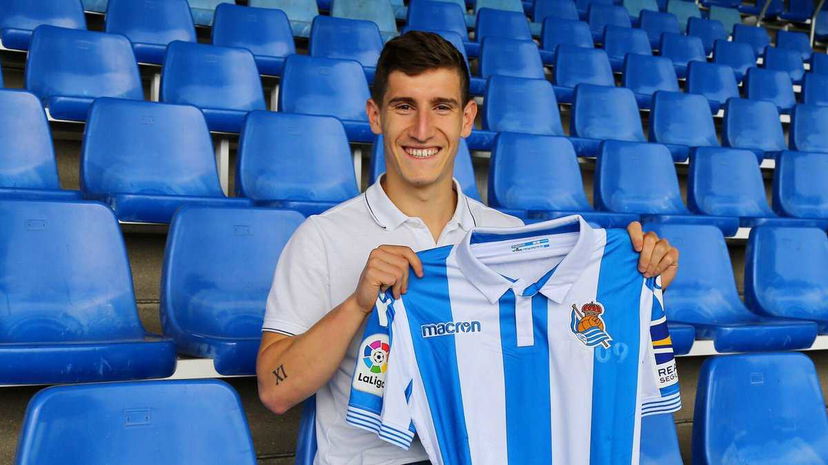 Ufficiale: Munoz rinnova fino al 2022 con il Real Sociedad preview