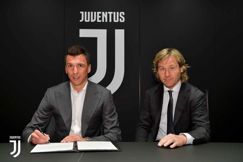 Juve-Mandzukic, avanti insieme: è ufficiale il rinnovo fino al 2021 preview