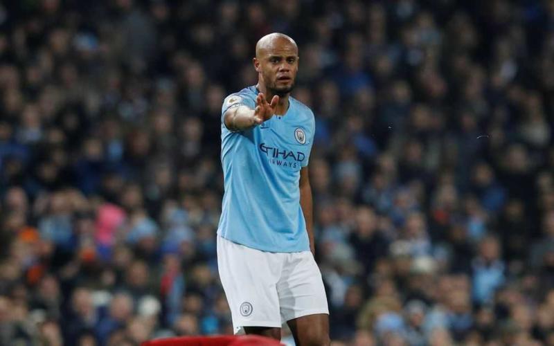Manchester City Kompany foto The Mirror