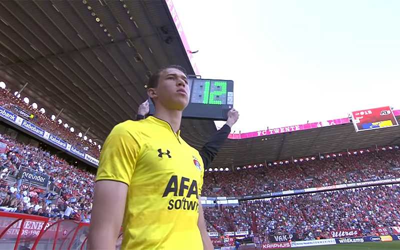 BUON FISICO, DUTTILITÀ E FUTURO DA CAMPIONE: MAXIM GULLIT, IL FIGLIO DI RUUD CON IL DNA DI CRUIJFF article-post