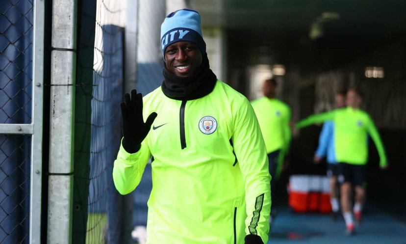Guardiola dopo le notti brave di Mendy: “Non sono suo padre” preview