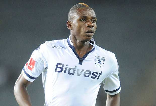 Tragedia in campo: morto il 28enne Faty. I medici gli avevano sconsigliato di giocare preview