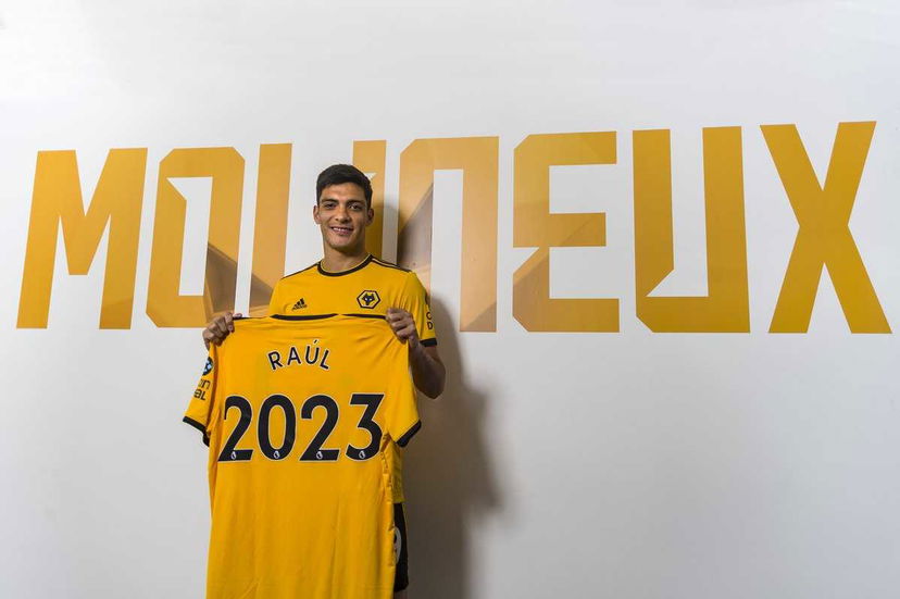 Il Wolverhamtpon riscatta Jimenez dal Benfica: contratto fino al 2023 preview